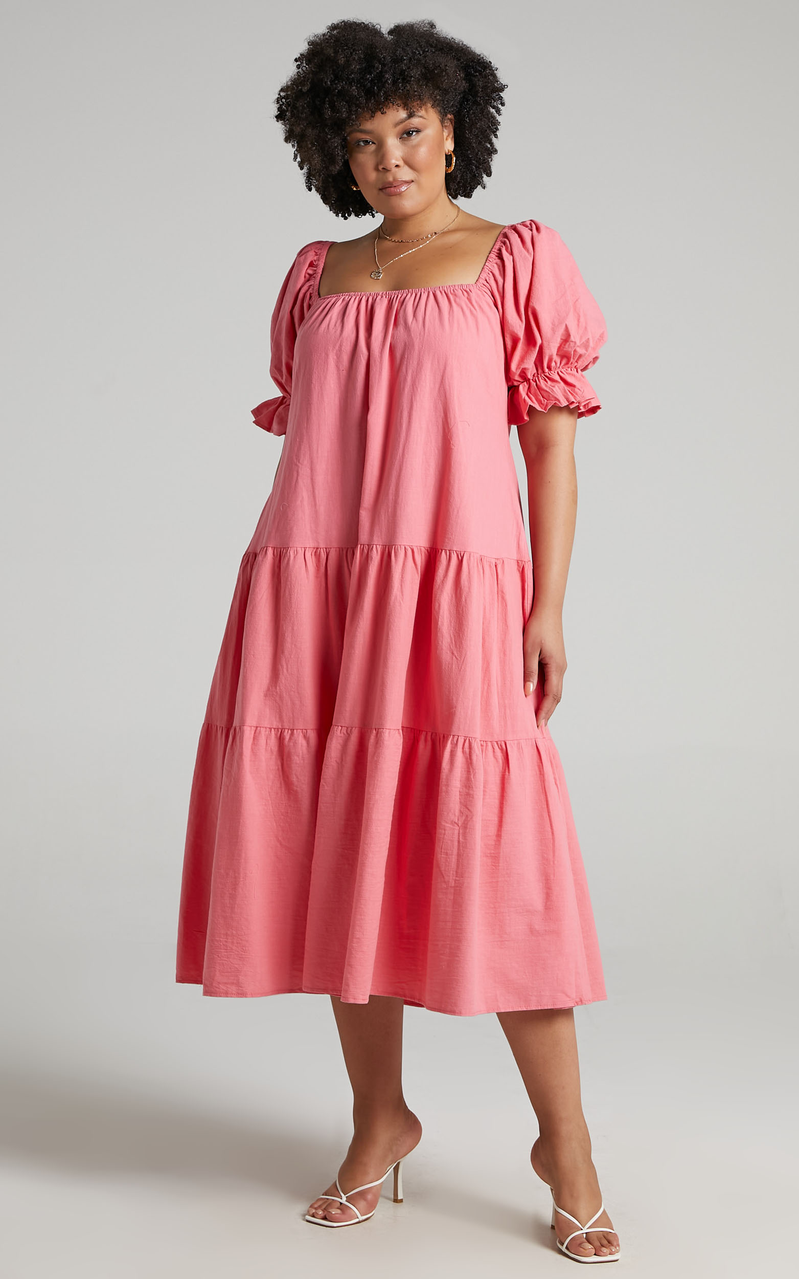 zaharrah-dress-in-coral-linen-look