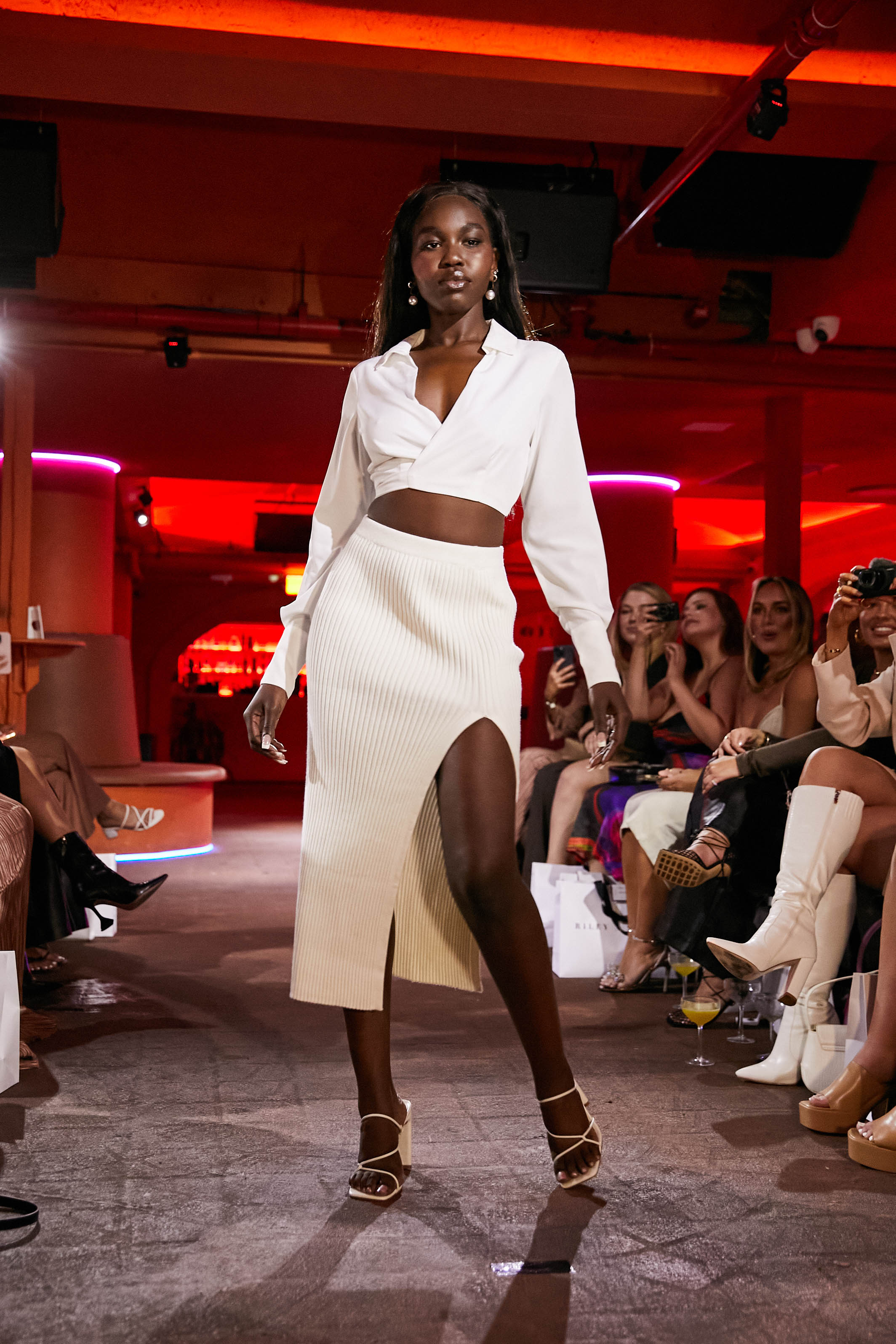 friederike-cropped-tie-back-wrap-shirt-in-white