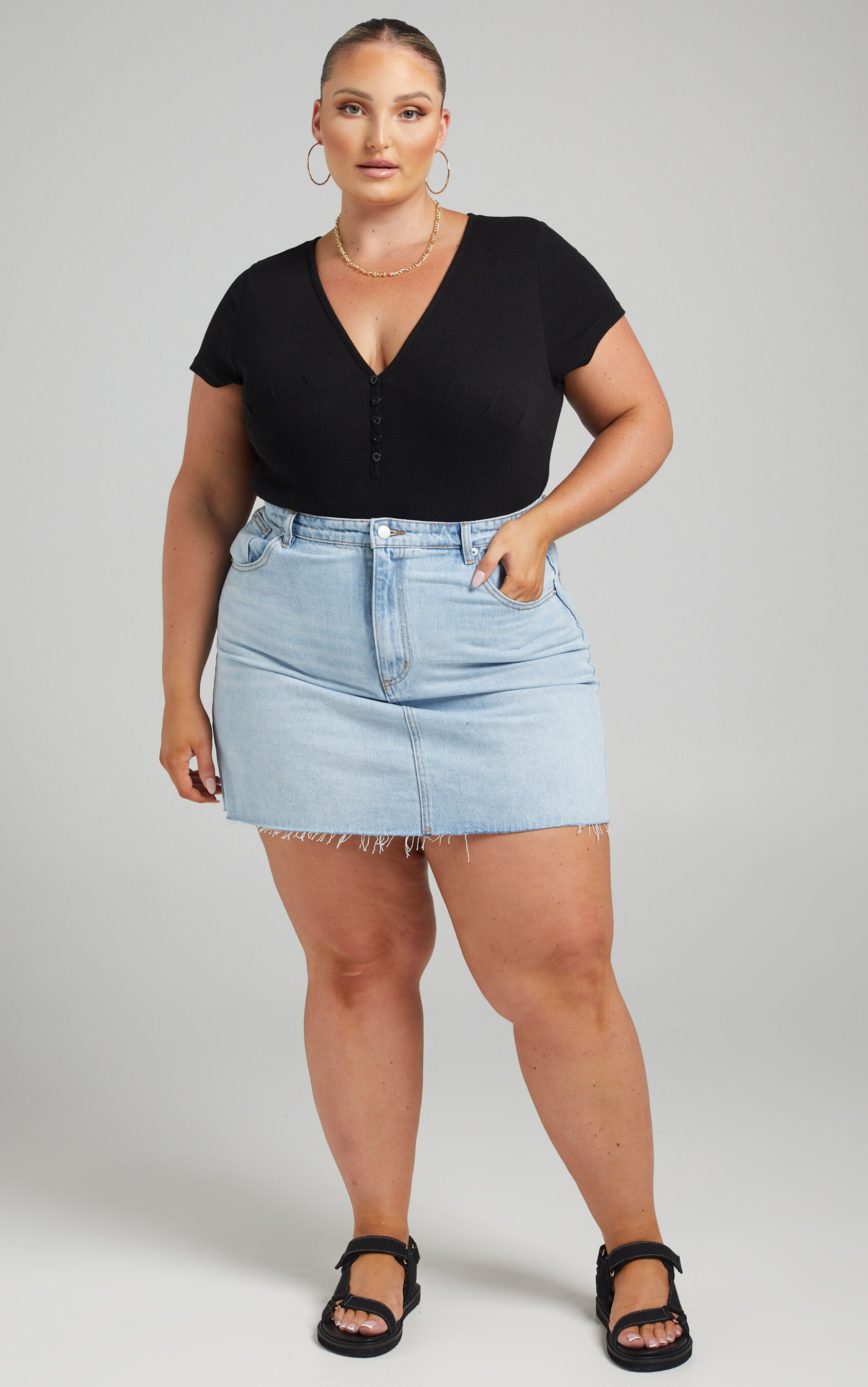 ryllie-denim-mini-skirt-in-sunday-blue-1